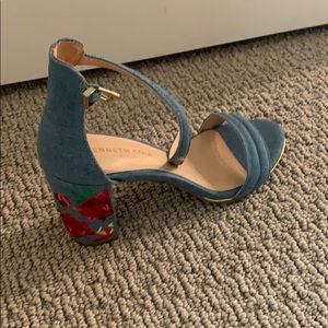 Kenneth Cole Sandals